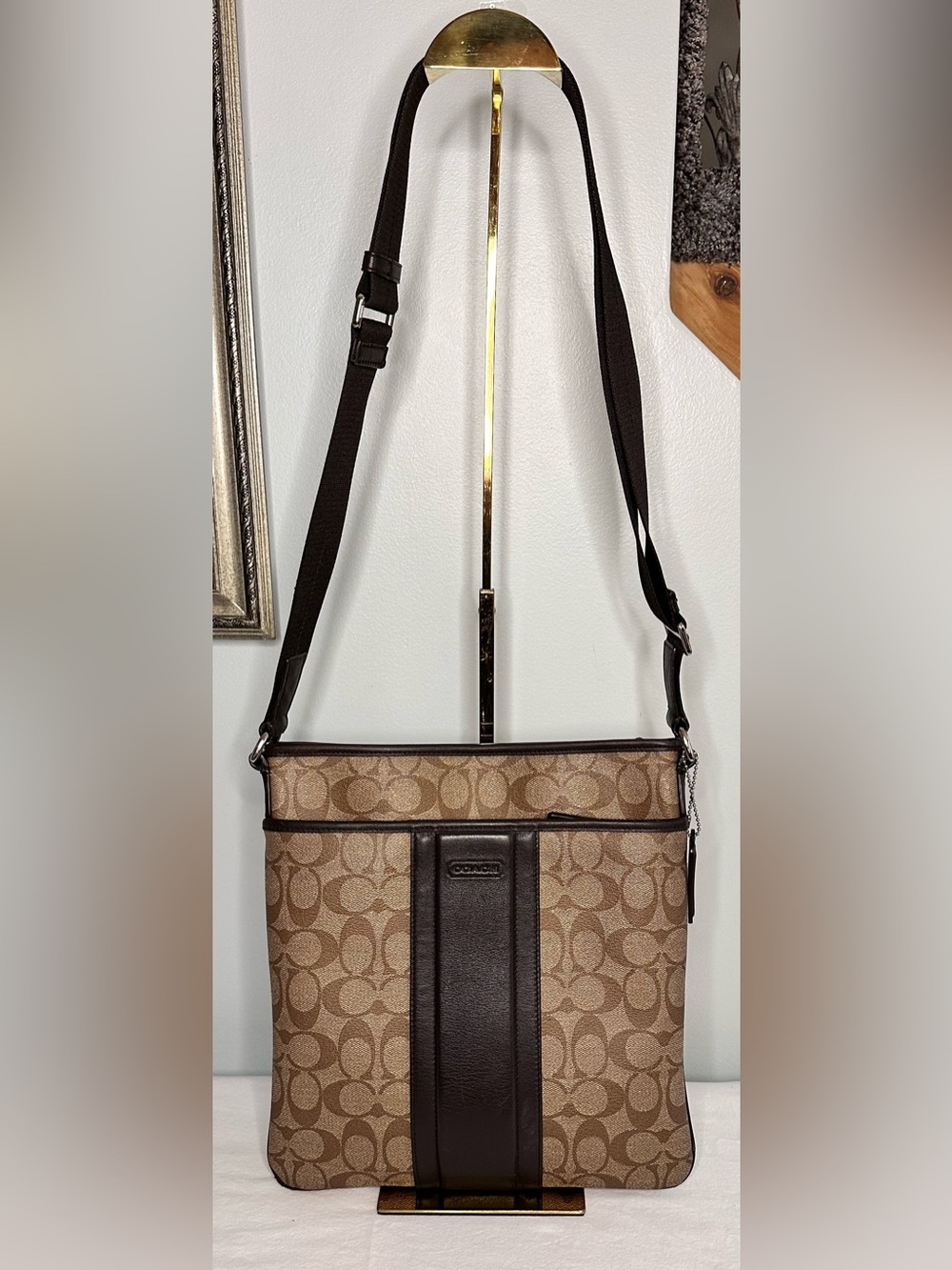 Coach Men's Signature Heritage Zip Top Crossbody Messenger Bag  Brown
